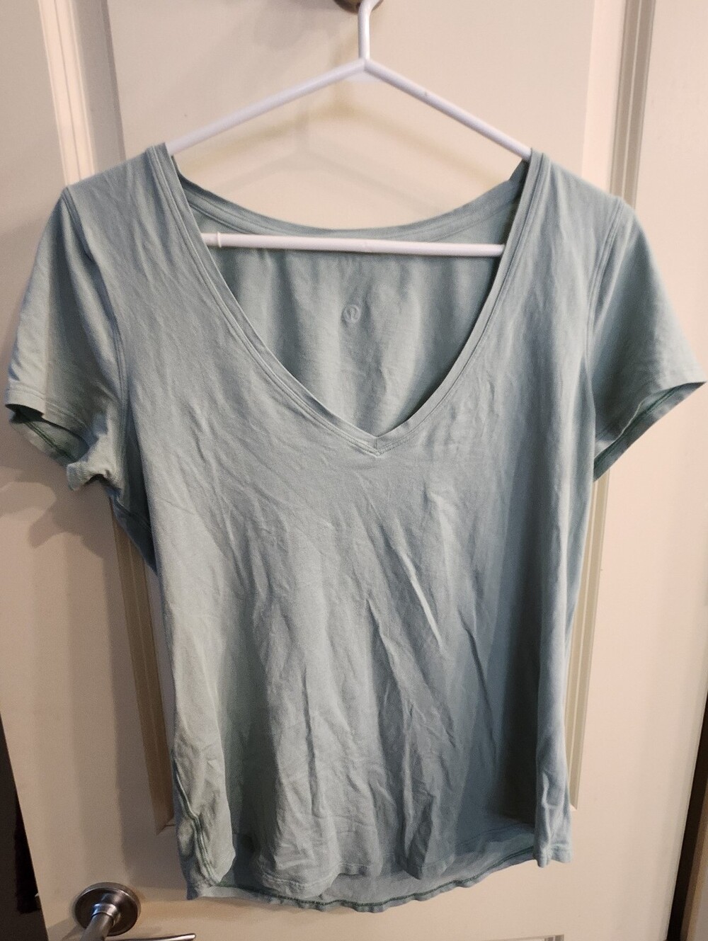 lululemon athletica Light Blue V-Neck Short Sleeve Tee